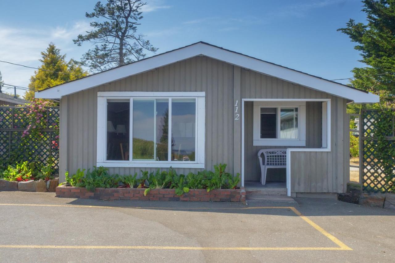 The Cedarwood Inn & Suites Sidney Kültér fotó