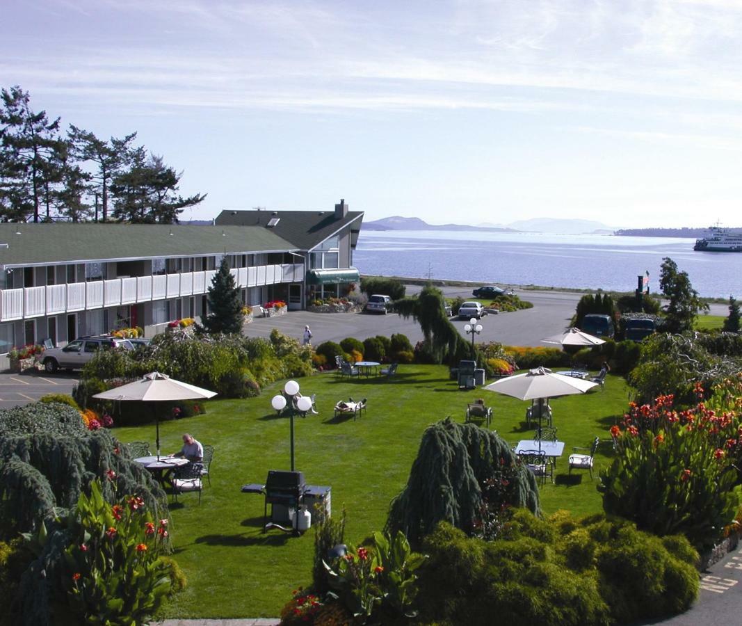 The Cedarwood Inn & Suites Sidney Kültér fotó